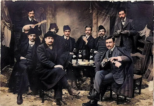 Կարինի հայ տղամարդիկ սեղանի շուրջ, 1912