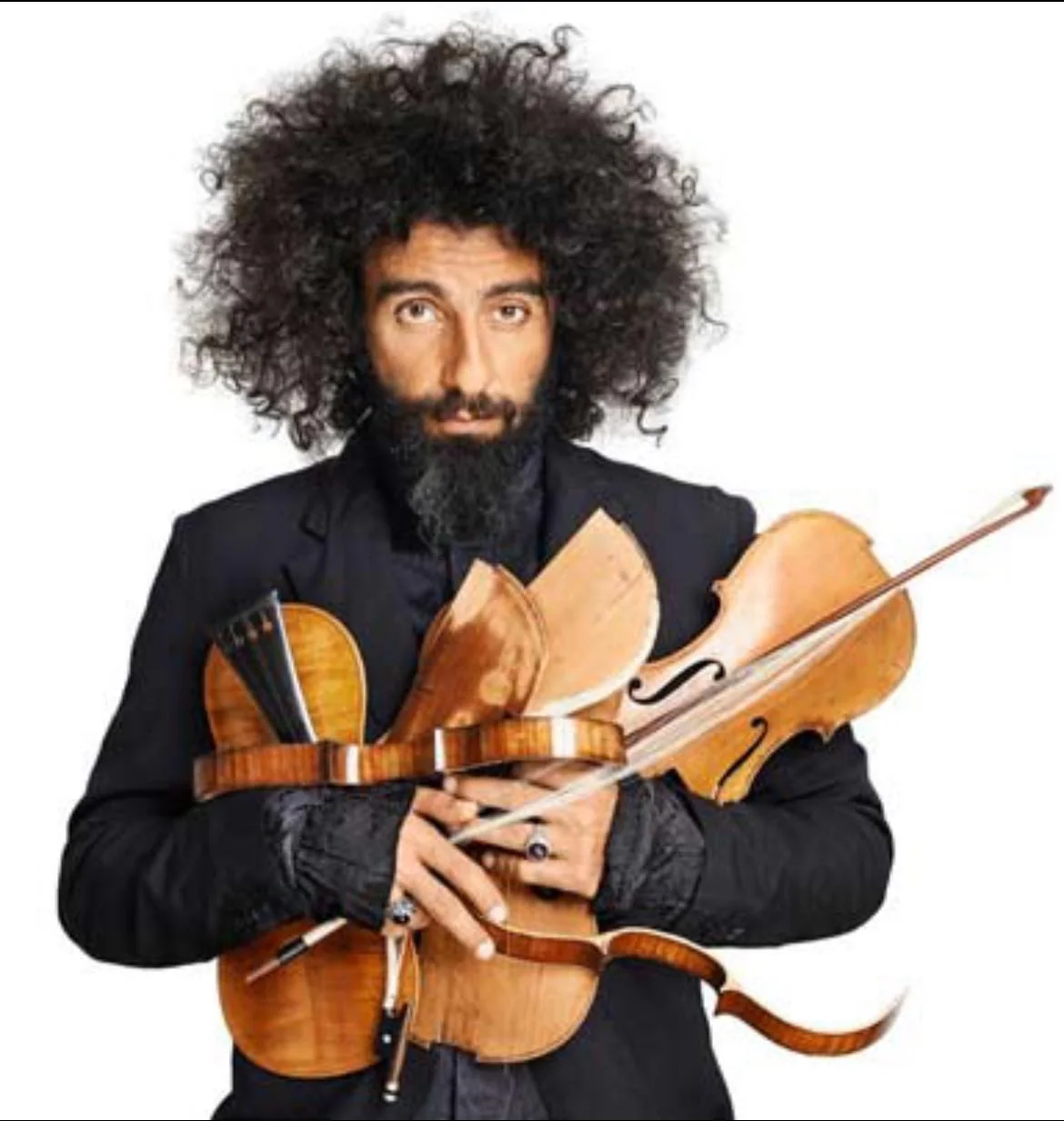 Ջութակահար Արա Մալիքյան