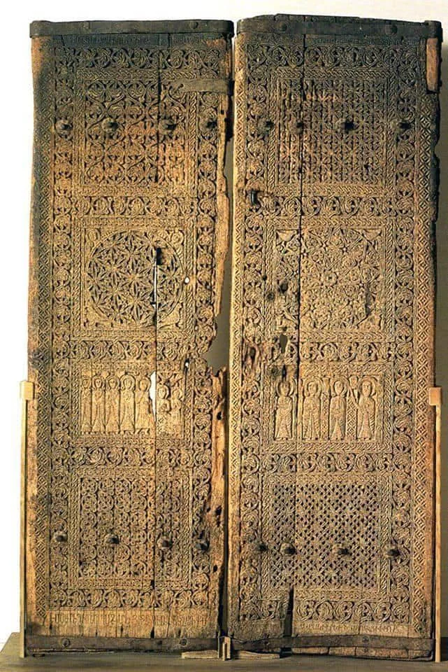 Մշո Սուրբ Կարապետ վանքի փայտե դուռը, 1312 թ.