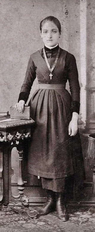 Հայ աղջկա լուսանկար, մոտ 1880