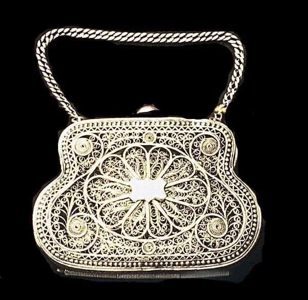 Արծաթե ֆիլիգրանային դրամապանակ
