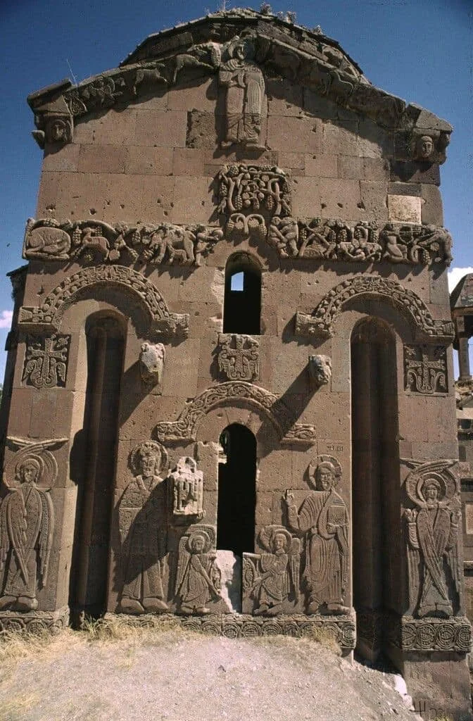 Աղթամարի Սուրբ Խաչ եկեղեցին
