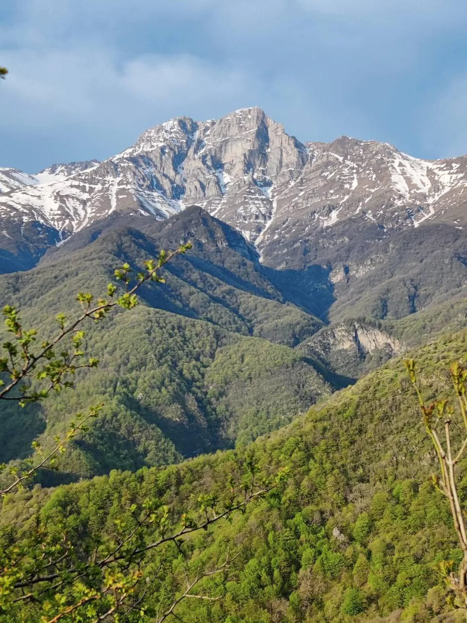 Խուստուփ լեռը
