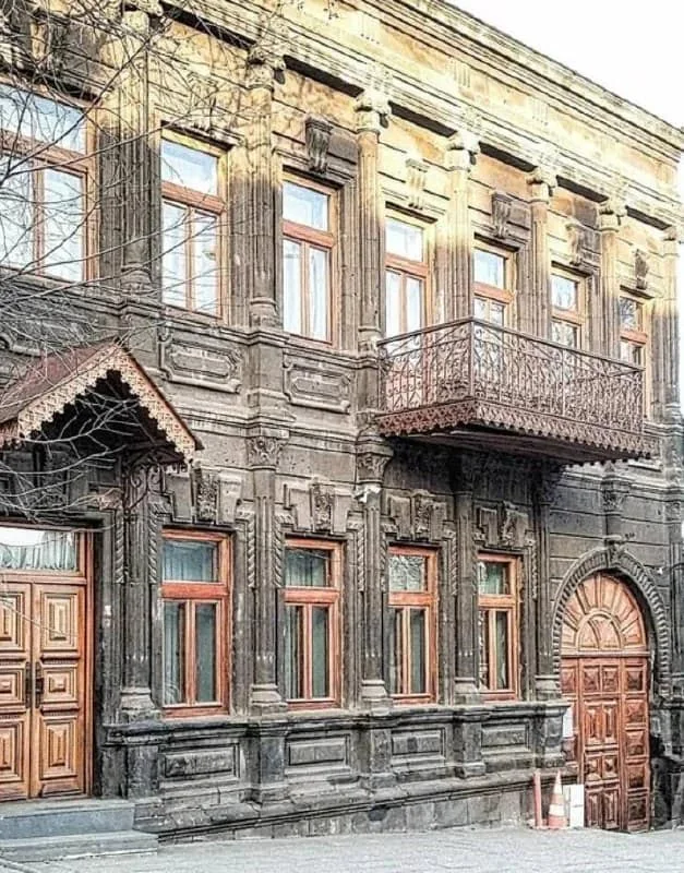 Հին բնակելի տուն Կարսում